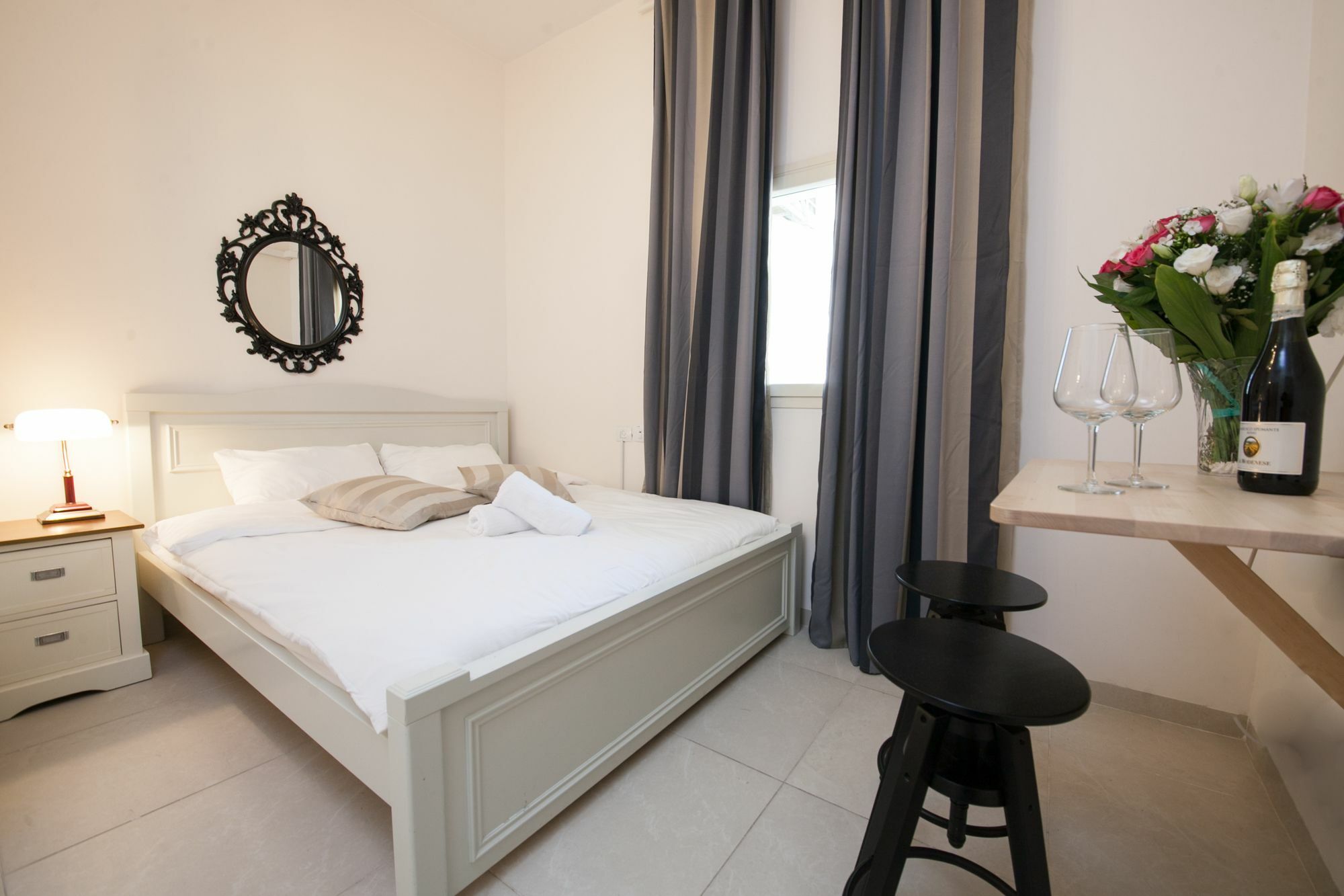 Jonathan Hotel In Ben Yehuda Kudüs Dış mekan fotoğraf